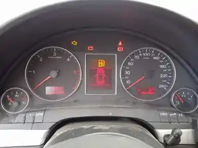 Veículo de Sucata audi a4 berlina (8e) 2.0 tdi 16v (103kw) do ano 2007 alimentado bre