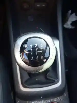 Veicolo di demolizione kia pro cee´d (ed) 2.0 crdi 140 dell'anno 2007 alimentato d4ea