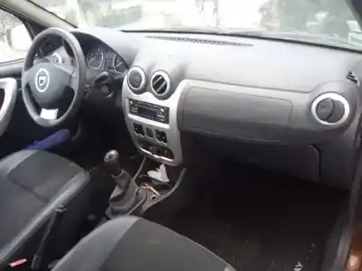 Scrapping Vehicle dacia sandero 1.6 of the year 2012 powered k4m696