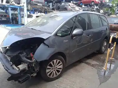 Scrapping Vehicle citroen c4 picasso sx of the year 2009 powered 9hz
