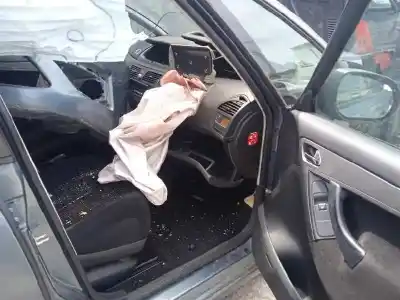 Scrapping Vehicle citroen c4 picasso sx of the year 2009 powered 9hz