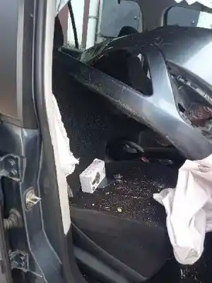 Scrapping Vehicle citroen c4 picasso sx of the year 2009 powered 9hz