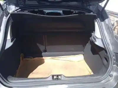 Veículo de Sucata renault clio iv (bh_) 0.9 tce 90 do ano 2015 alimentado h4b400
