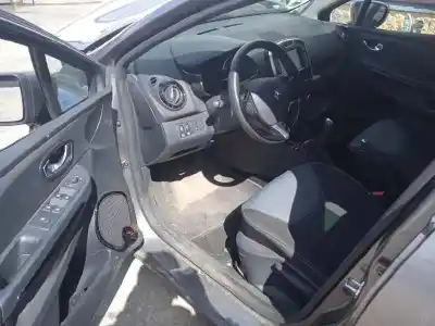 Veículo de Sucata renault clio iv (bh_) 0.9 tce 90 do ano 2015 alimentado h4b400