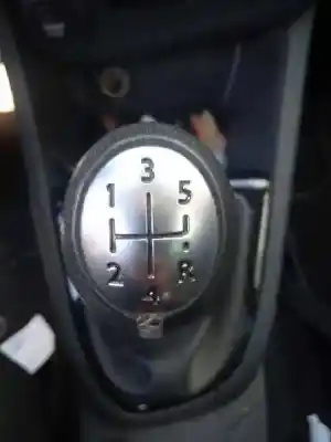 Veículo de Sucata renault clio iv (bh_) 0.9 tce 90 do ano 2015 alimentado h4b400