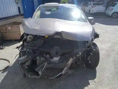 Veículo de Sucata renault clio iv (bh_) 0.9 tce 90 do ano 2015 alimentado h4b400