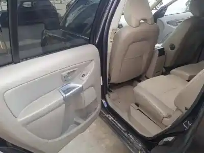 Veículo de Sucata volvo xc90 2.4 diesel cat do ano 2006 alimentado d5244t4