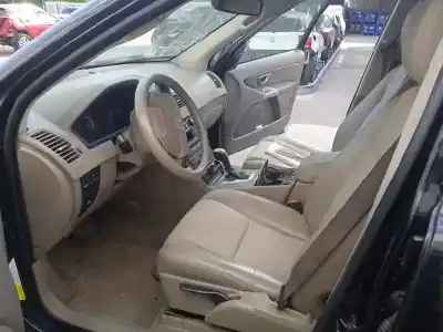 Veículo de Sucata volvo xc90 2.4 diesel cat do ano 2006 alimentado d5244t4