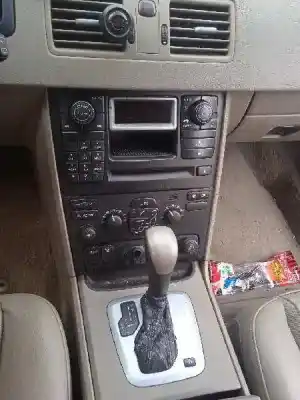 Veículo de Sucata volvo xc90 2.4 diesel cat do ano 2006 alimentado d5244t4