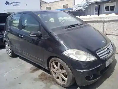 Hurda Aracı MERCEDES                                           CLASE A (W169)                                                                                                                                                                                                                                             A 200 CDI (169.008)                                                                                                                                                                                                                                        Yılın 2004 güçlü 640941