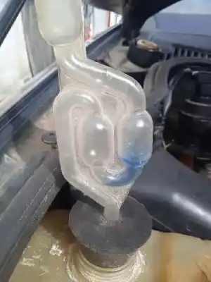 Veículo de Sucata citroen c6 3.0 v6 24v do ano 2006 alimentado xfv