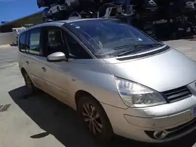 Véhicule à la ferraille RENAULT ESPACE IV (JK0) 2.0 dCi Diesel CAT de l'année 2008 alimenté M9R740