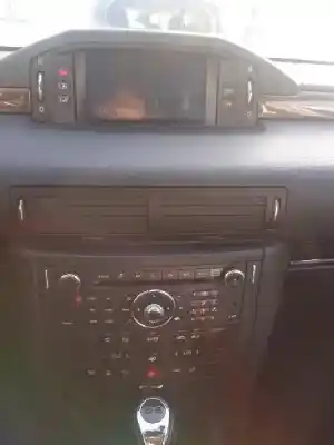 Vehicul casat citroen c6 exclusive al anului 2006 alimentat uhz