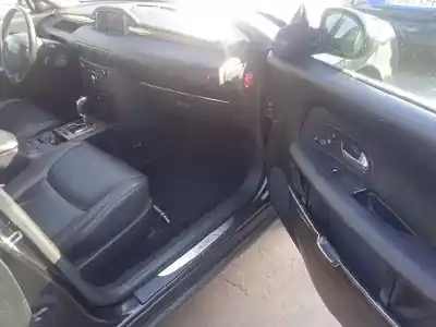 Vehicul casat citroen c6 exclusive al anului 2006 alimentat uhz