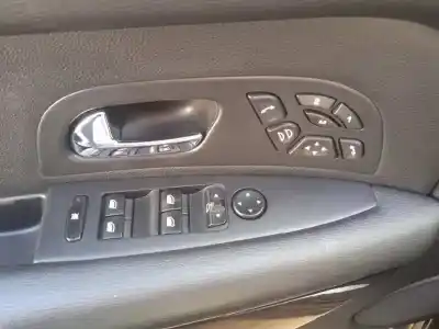 Vehicul casat citroen c6 exclusive al anului 2006 alimentat uhz