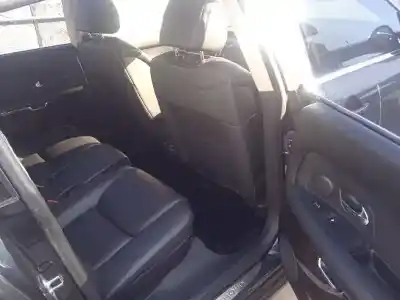 Vehicul casat citroen c6 exclusive al anului 2006 alimentat uhz