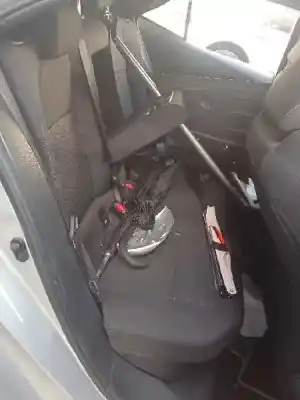 Scrapping Vehicle toyota corolla (e21) hybrid active of the year 2019 powered 2zr