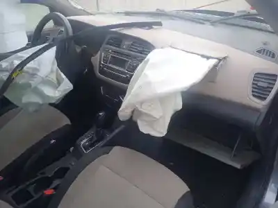 Sloopvoertuig hyundai i20 1.4 cat van het jaar 2016 aangedreven g4lc