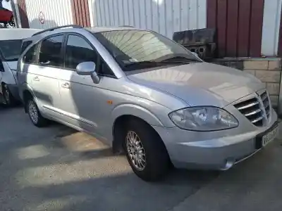 Здавання транспортного засобу ssangyong rodius xdi року 2006 потужний d27dt