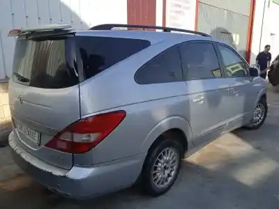 Здавання транспортного засобу ssangyong rodius xdi року 2006 потужний d27dt