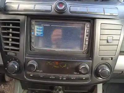 Здавання транспортного засобу ssangyong rodius xdi року 2006 потужний d27dt