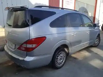 Здавання транспортного засобу ssangyong rodius xdi року 2006 потужний d27dt