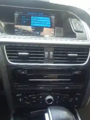 Здавання транспортного засобу audi a4 avant (8k5) (2008) 2.0 16v tdi року 2014 потужний cglc