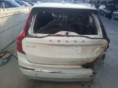 Здавання транспортного засобу volvo                                              xc90                                                                                                                                                                                                                                                       *                                                                                                                                                                                                                                                          року 2021 потужний b4204t34