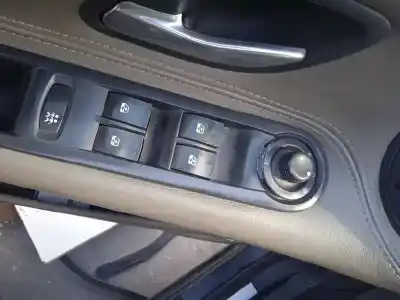 Здавання транспортного засобу renault espace iv (jk0/1_) 3.5 v6 (jk00 jk0f jk0p jk0s jk0w) року 2005 потужний v4y711