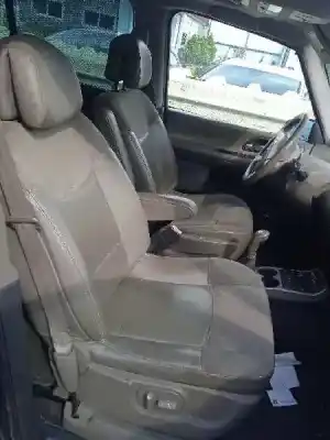 Здавання транспортного засобу renault espace iv (jk0/1_) 3.5 v6 (jk00 jk0f jk0p jk0s jk0w) року 2005 потужний v4y711