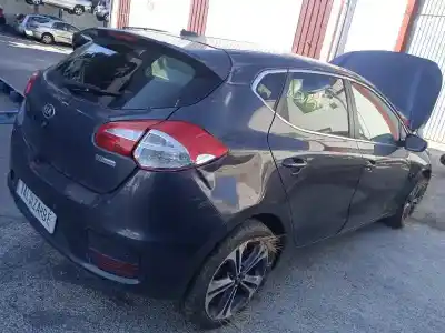 Здавання транспортного засобу kia cee´d 1.6 crdi cat року 2016 потужний d4fb