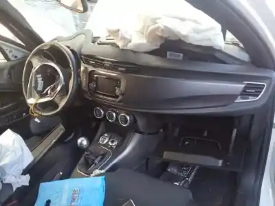 Veículo de Sucata alfa romeo giulietta (191) 1.6 jtdm cat do ano 2015 alimentado 940b5000