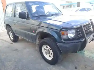 Veicolo di demolizione MITSUBISHI MONTERO (V20/V40) 2500 TD GL dell'anno 1997 alimentato 4D56