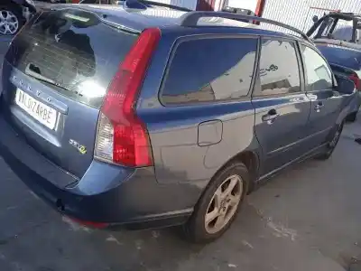 Vehicul casat volvo v50 familiar 1.6 diesel cat al anului 2010 alimentat d4164t