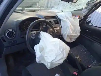 Veículo de Sucata suzuki sx4 rw (ey) 1.6 16v cat do ano 2007 alimentado m16a