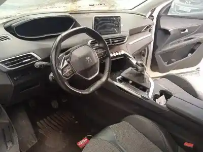 Veículo de Sucata peugeot 3008 allure do ano 2017 alimentado hn02