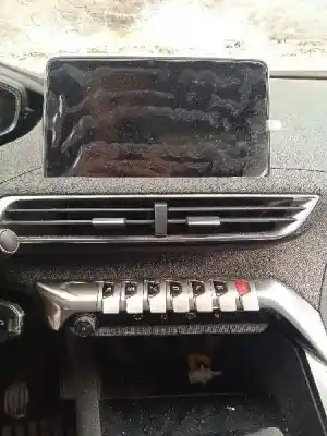 Veículo de Sucata peugeot 3008 allure do ano 2017 alimentado hn02