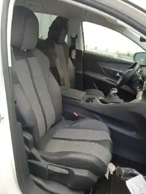 Veículo de Sucata peugeot 3008 allure do ano 2017 alimentado hn02