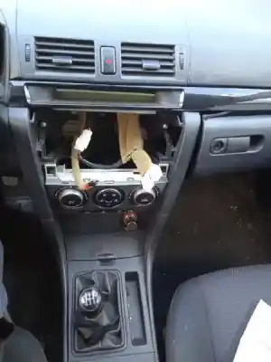 Veicolo di demolizione mazda 3 sedán (bk) 1.6 (bk12) dell'anno 2008 alimentato z6