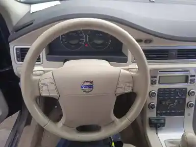 Scrapping Vehicle volvo xc70 2.4 diesel cat of the year 2007 powered d5244t