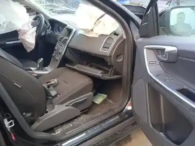 Veicolo di demolizione volvo xc60 2.0 diesel cat dell'anno 2017 alimentato d4204t4