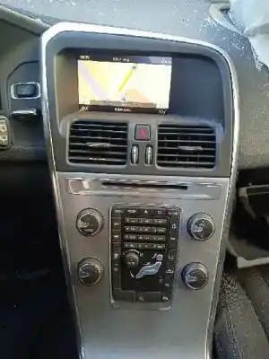 Veicolo di demolizione volvo xc60 2.0 diesel cat dell'anno 2017 alimentato d4204t4