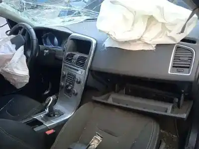 Veicolo di demolizione volvo xc60 2.0 diesel cat dell'anno 2017 alimentato d4204t4