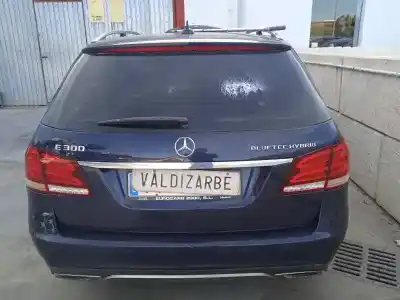 Vehicul casat mercedes                                           clase e (w212) familiar                                                                                                                                                                                                                                    e 300 bluetec hybrid (212.298)                                                                                                                                                                                                                             al anului 2014 alimentat 651924