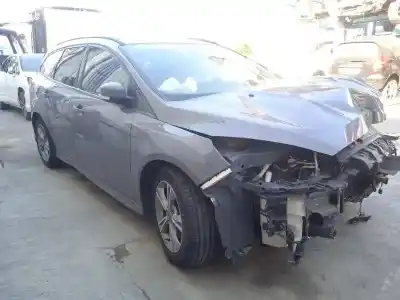 Sloopvoertuig ford focus lim. st van het jaar 2015 aangedreven t8da