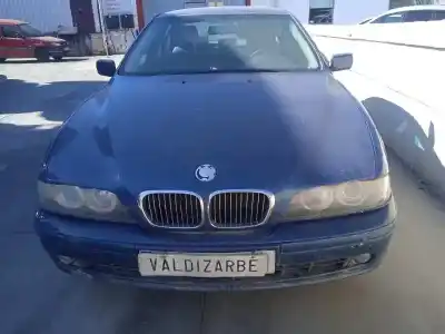 Veículo de Sucata bmw serie 5 berlina (e39) 2.0 16v diesel cat do ano 2002 alimentado 204d1