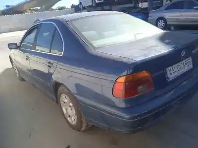 Veículo de Sucata bmw serie 5 berlina (e39) 2.0 16v diesel cat do ano 2002 alimentado 204d1