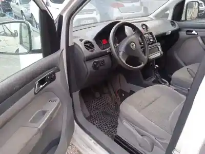 Здавання транспортного засобу volkswagen caddy ka/kb (2k) life року 2009 потужний bls