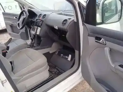 Здавання транспортного засобу volkswagen caddy ka/kb (2k) life року 2009 потужний bls
