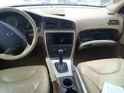 Scrapping Vehicle volvo xc70 2.4 diesel cat of the year 2005 powered d5244t